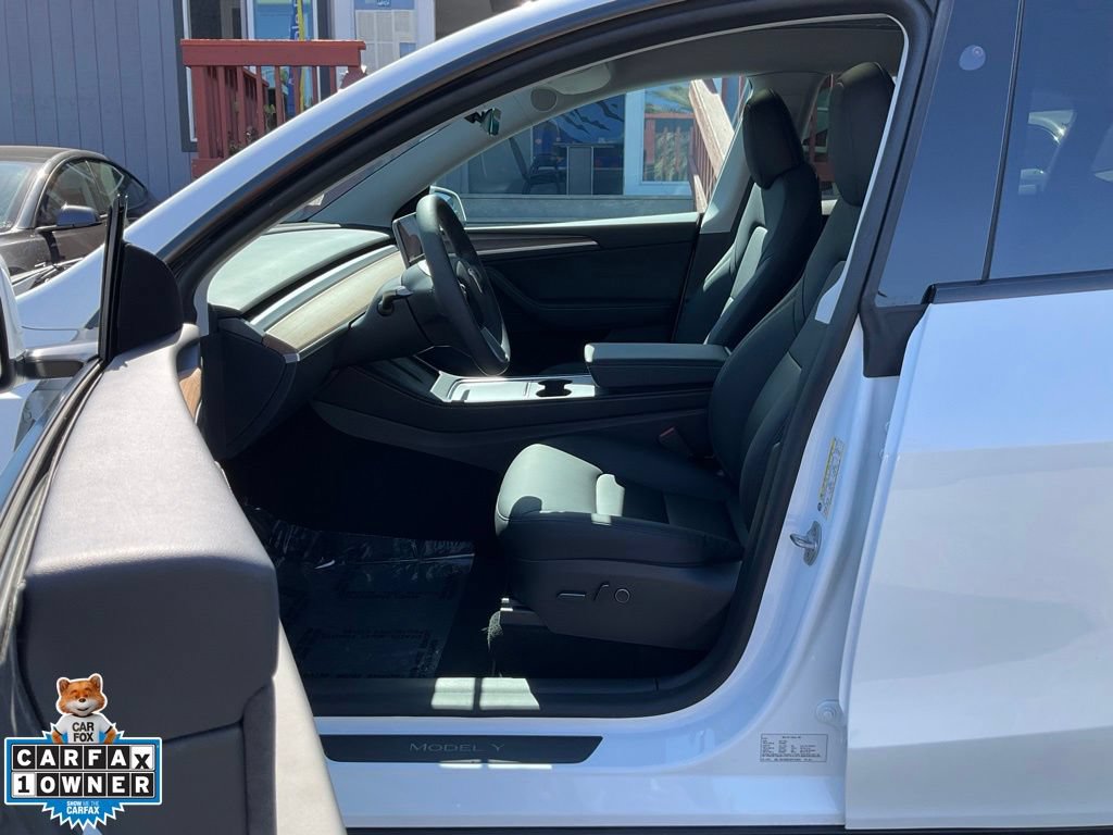Used 2023 Tesla Model Y Long Range AWD/4WD image 16