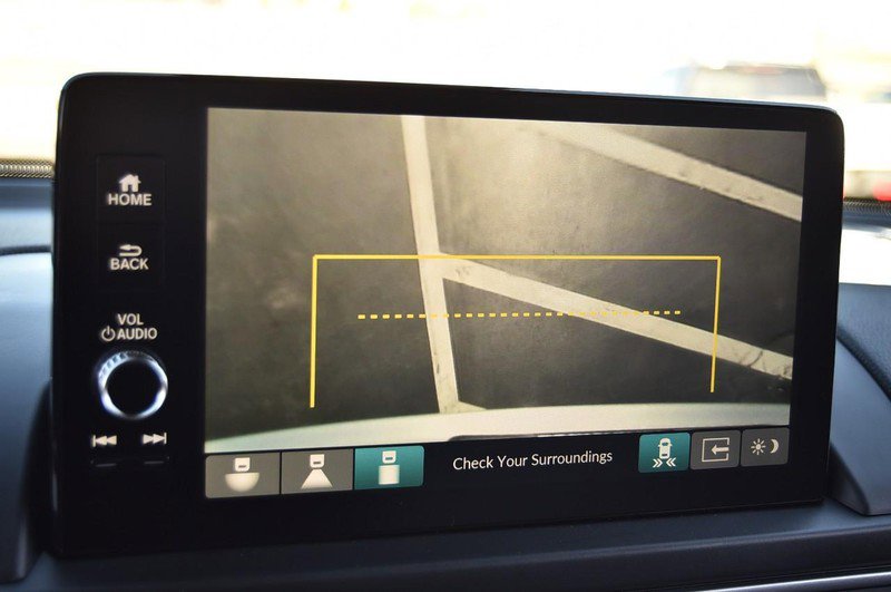 New 2025 Honda Pilot Touring image 14