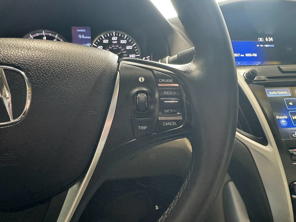 Used 2016 Acura TLX FWD image 40