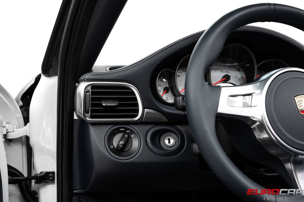 Used 2010 Porsche 911 Turbo AWD/4WD image 29
