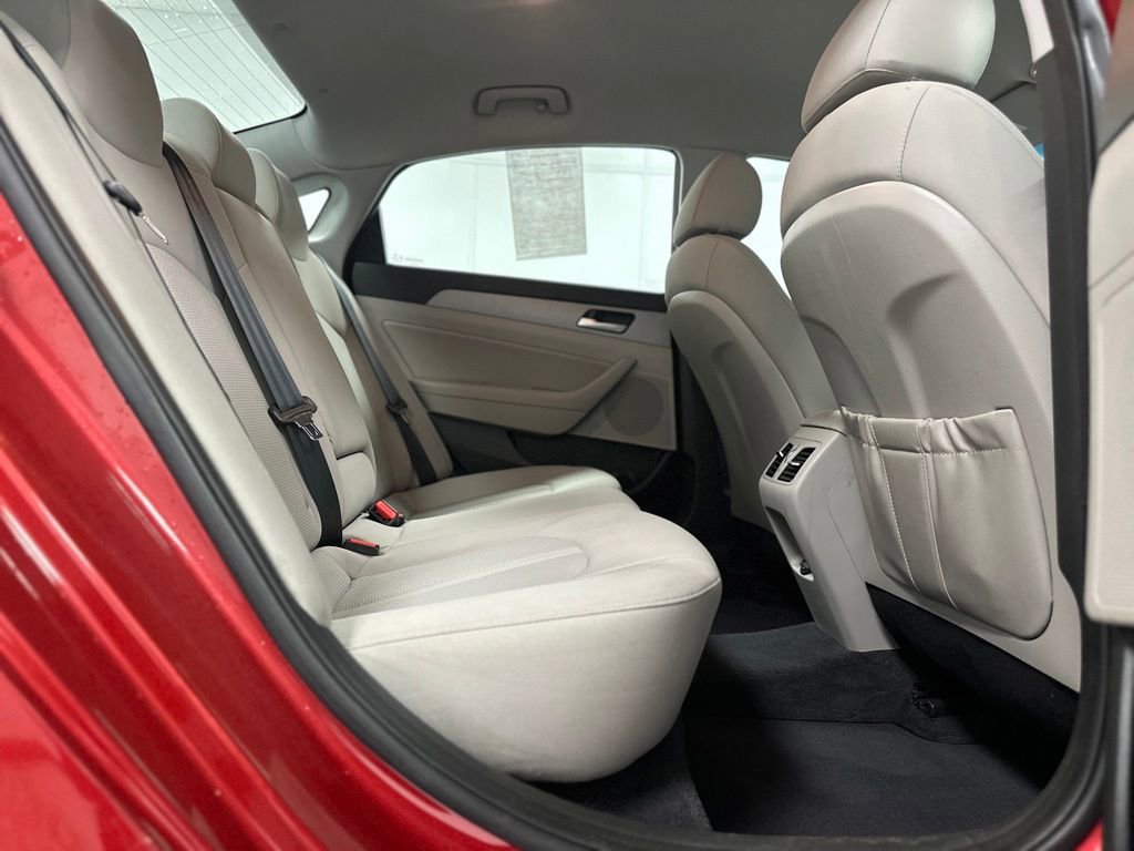 Used 2019 Hyundai Sonata SEL w/ Cargo Package FWD image 22