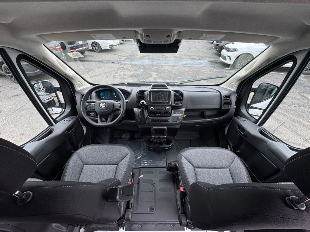 Used 2025 RAM ProMaster 2500 image 22