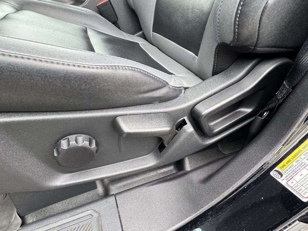 Used 2023 Ford Bronco Black Diamond w/ Sasquatch Package image 19