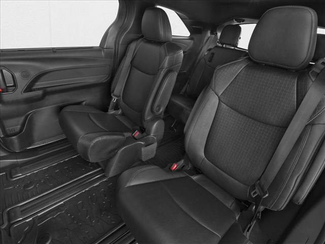New 2026 Toyota Sienna XLE Woodland Edition image 9