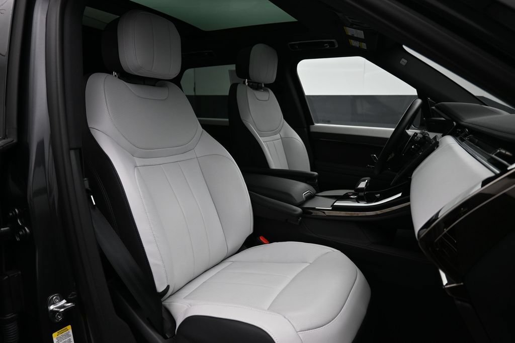 Used 2024 Land Rover Range Rover Sport Dynamic SE AWD/4WD image 28