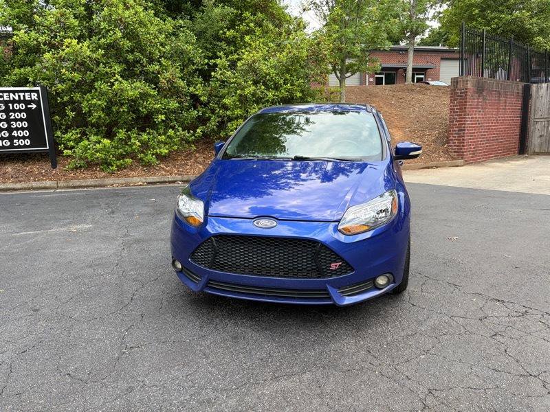 Used 2013 Ford Focus ST FWD image 2