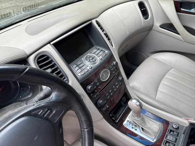 Used 2010 INFINITI EX35 Journey RWD image 37