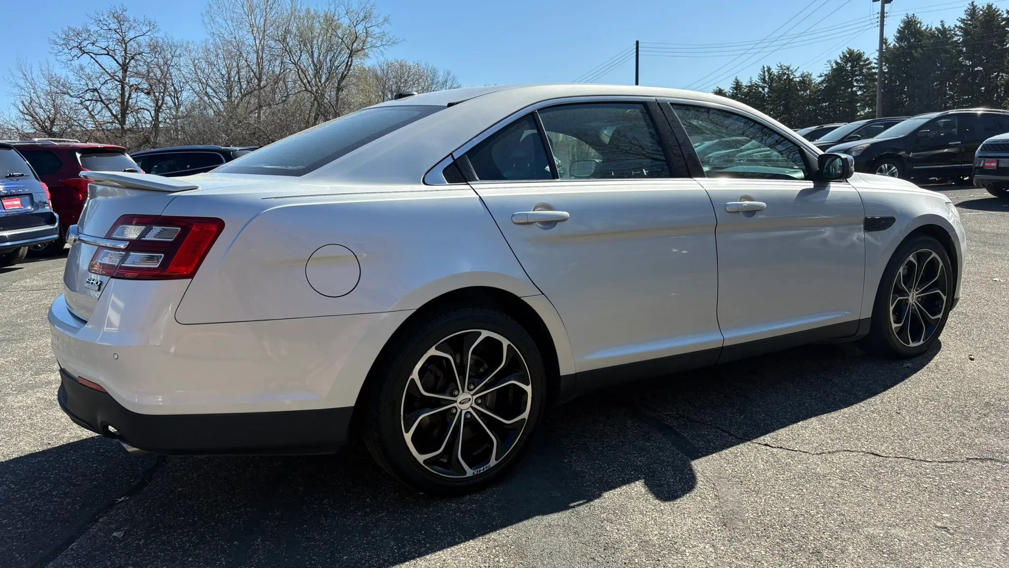 Used 2015 Ford Taurus SHO w/ Equipment Group 401A image 10