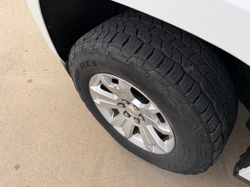 Used 2018 Chevrolet Colorado LT w/ LT Convenience Package image 16