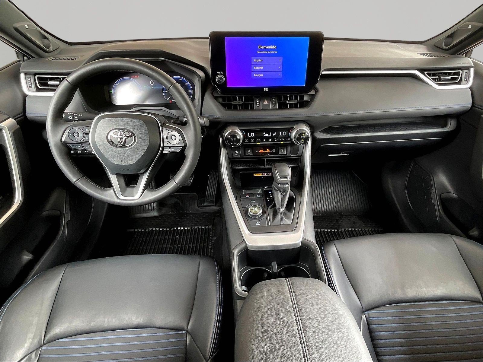 Used 2023 Toyota RAV4 XSE AWD/4WD image 7