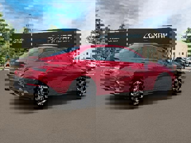 New 2025 Hyundai Elantra SEL image 9