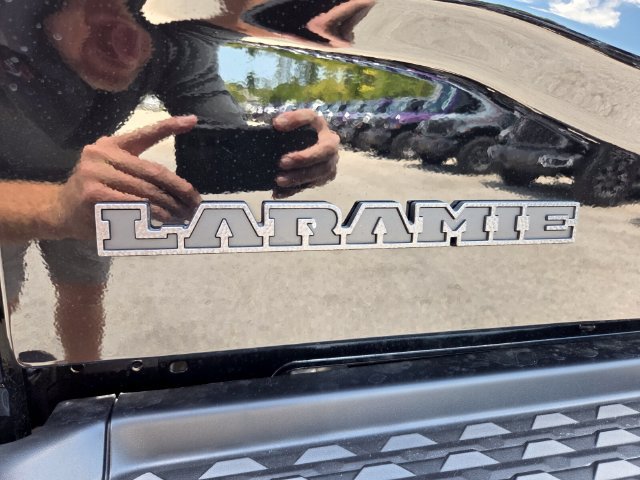 New 2026 RAM 2500 Laramie AWD/4WD image 15