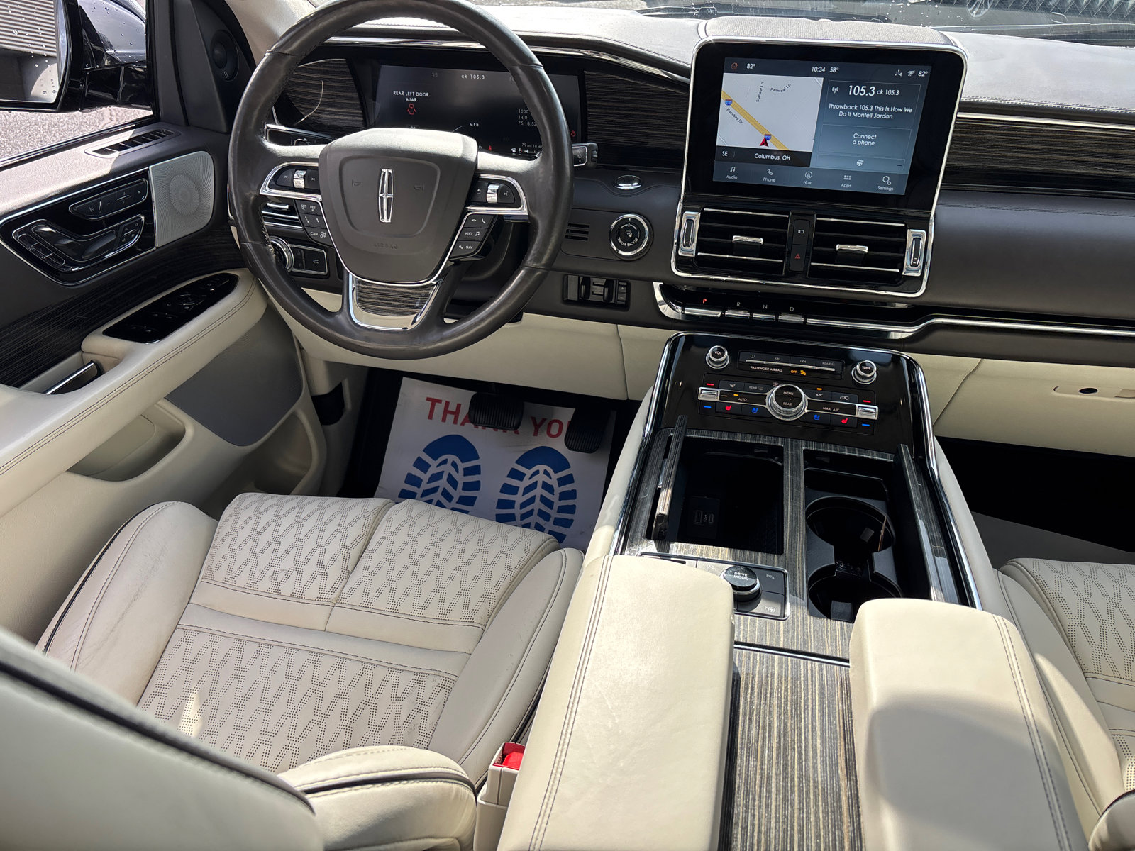 Used 2021 Lincoln Navigator Black Label w/ Cargo Convenience Package image 30