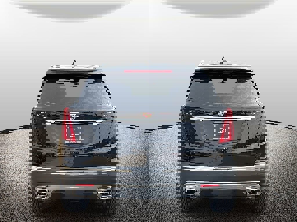 New 2026 Cadillac XT5 Premium Luxury w/ Driver Assist Package image 3