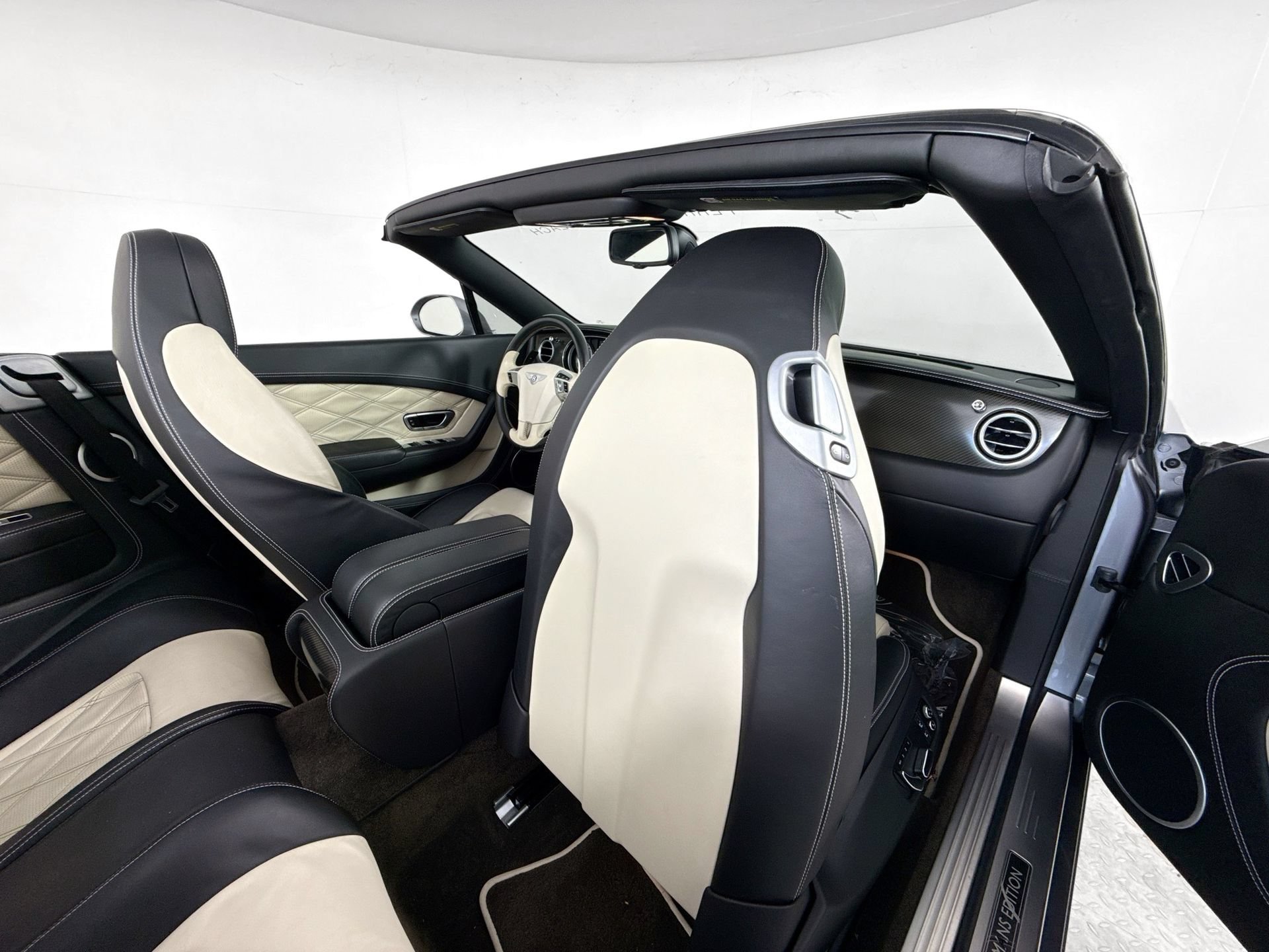 Used 2013 Bentley Continental GT AWD/4WD image 24