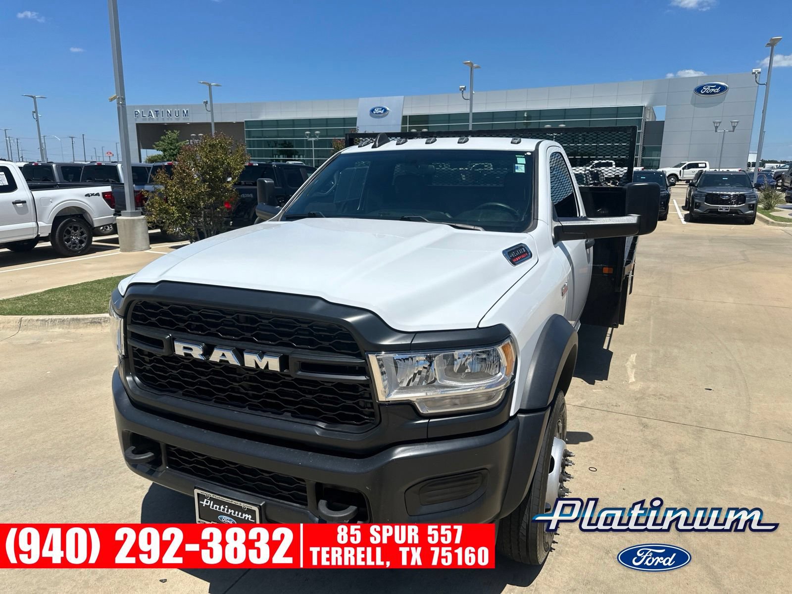 Used 2021 RAM 4500 Tradesman RWD image 29