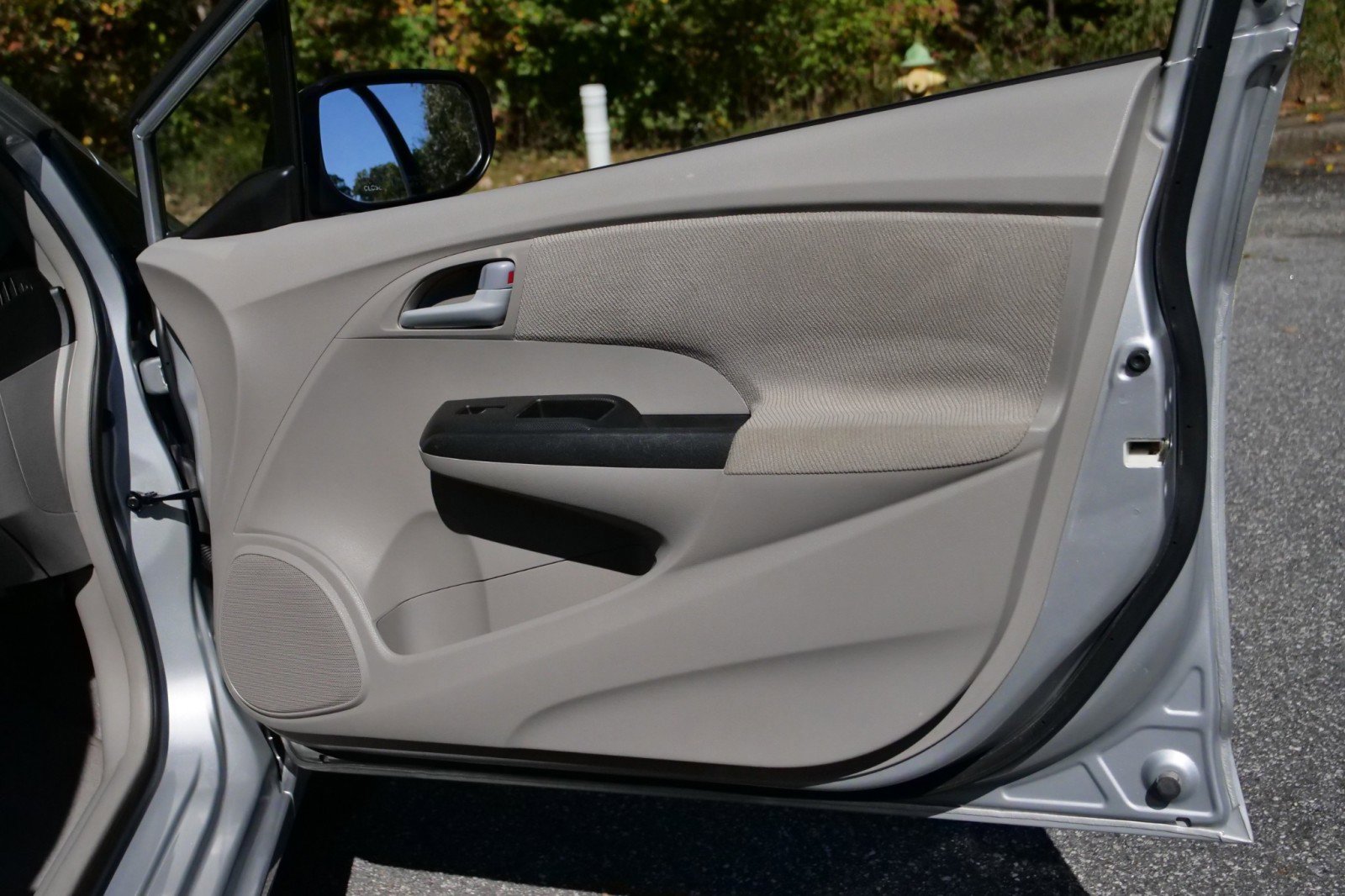 Used 2012 Honda Insight EX image 39