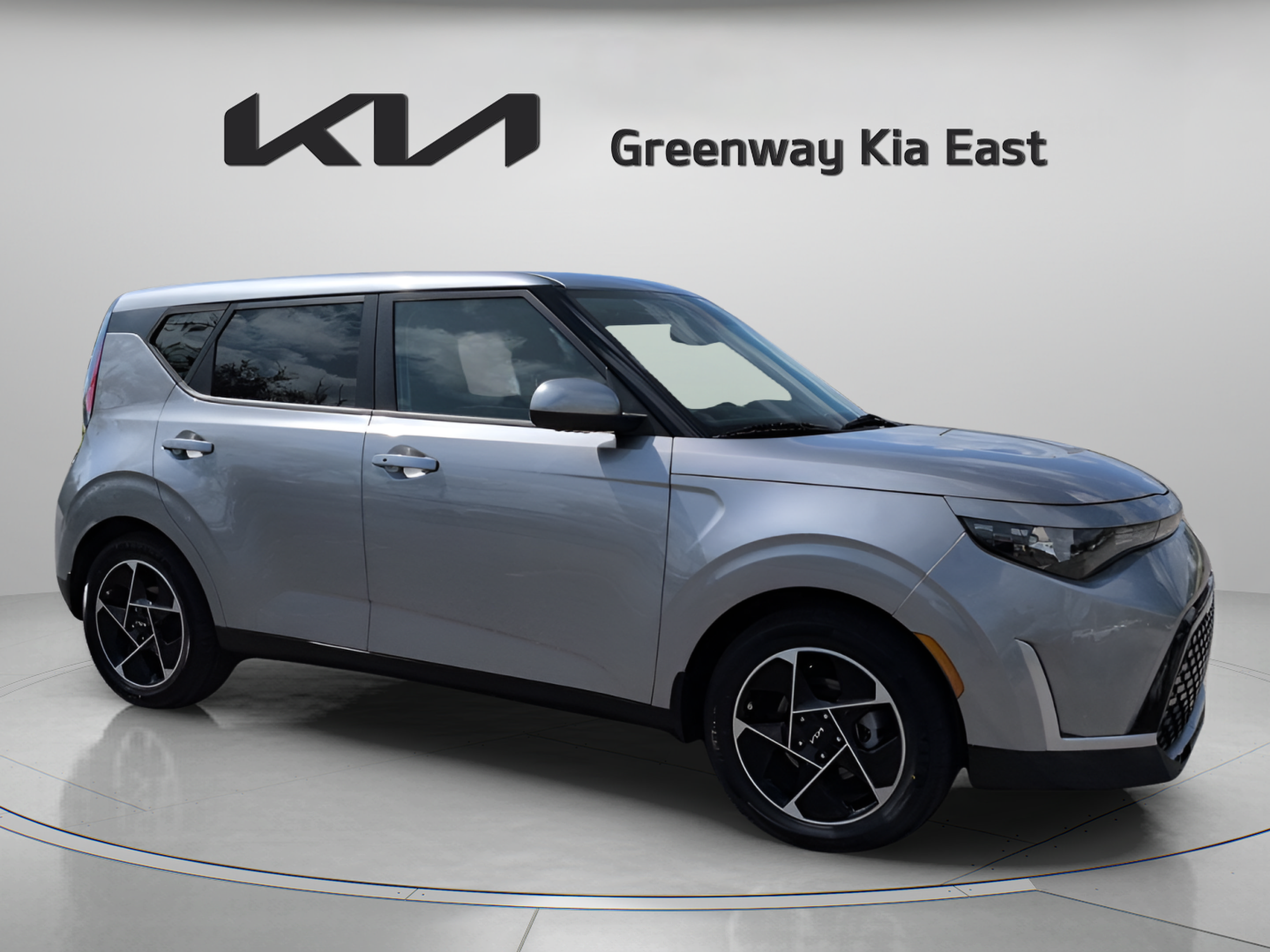 Certified 2023 Kia Soul EX FWD image 3
