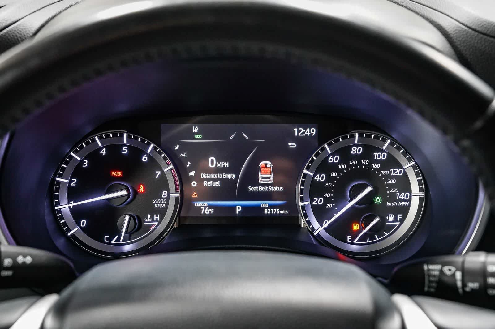 Used 2022 Toyota Highlander XLE FWD image 25