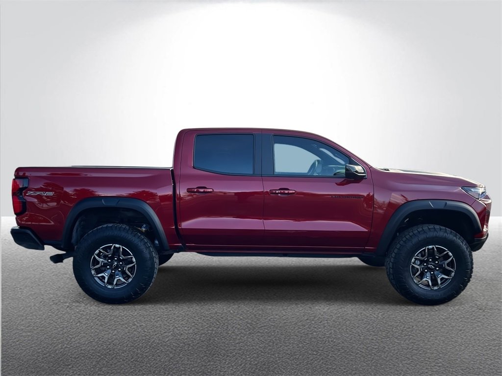 Certified 2024 Chevrolet Colorado ZR2 w/ ZR2 Convenience Package III image 6