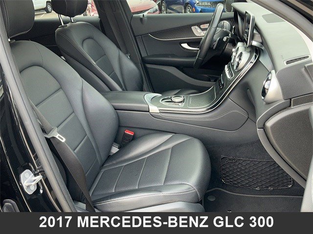 Used 2017 Mercedes-Benz GLC 300 4MATIC Coupe image 18