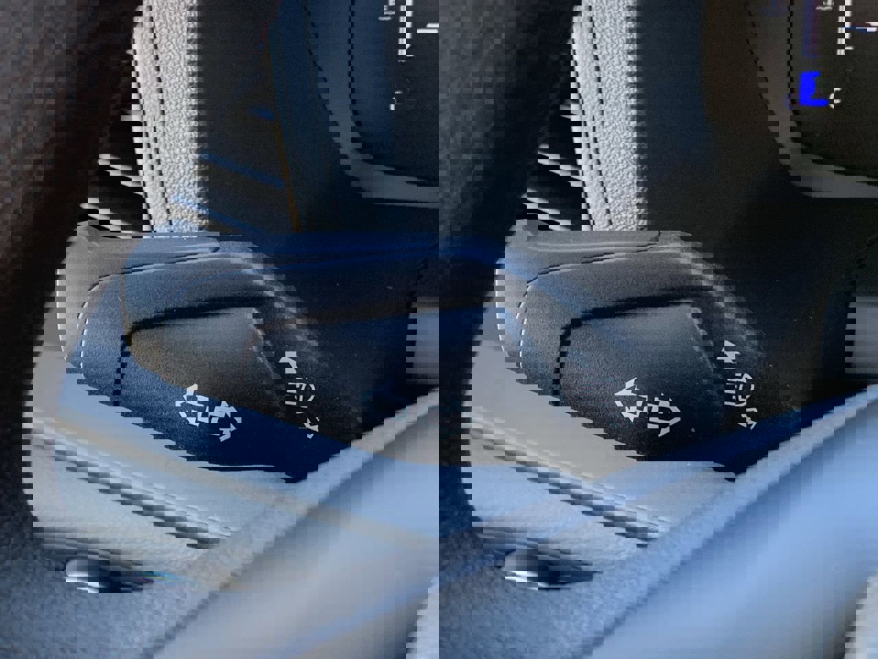 New 2026 Ford Transit 250 148 Medium Roof image 28