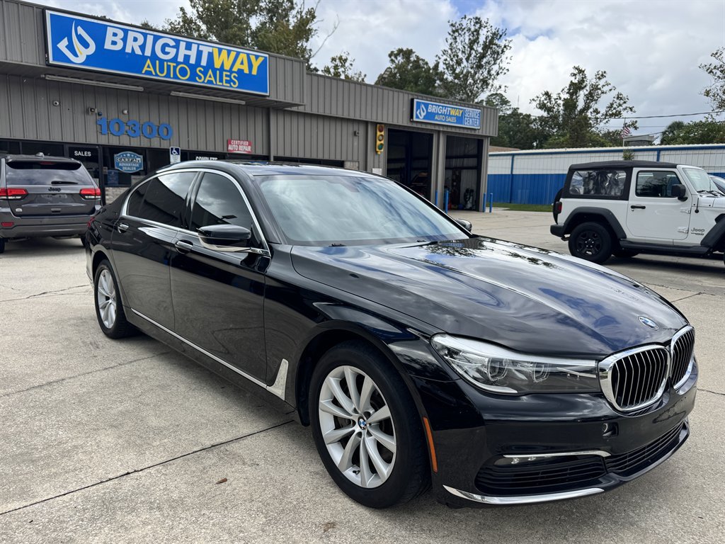 Used 2018 BMW 740i RWD image 3