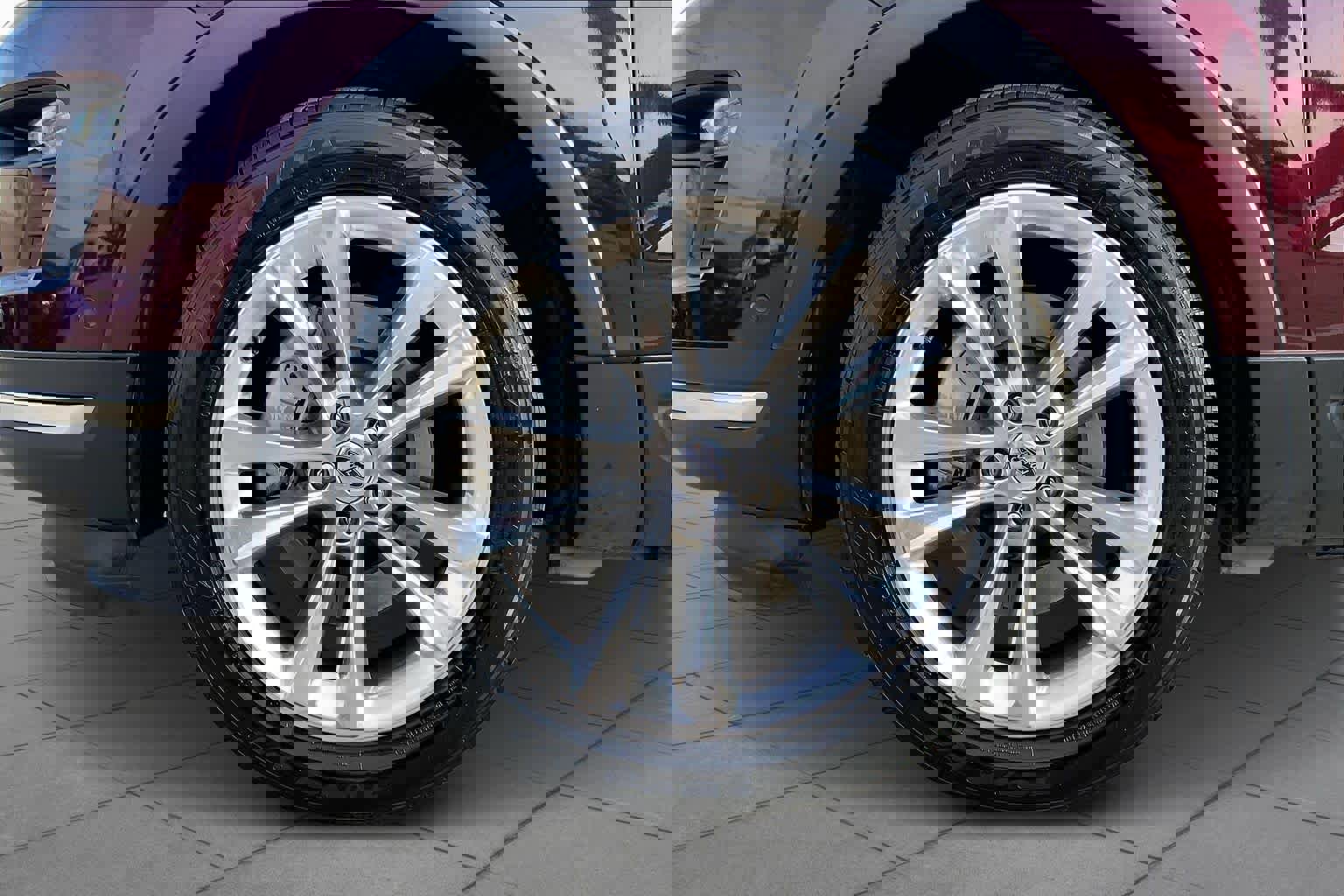 Used 2018 Ford Explorer Limited w/ Equipment Group 301A image 10