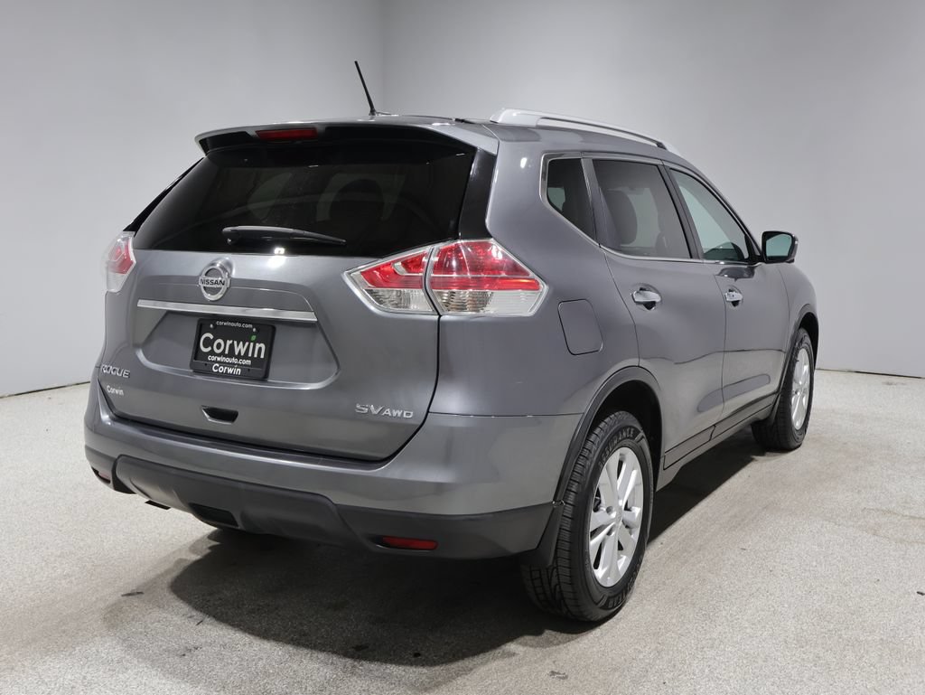 Used 2016 Nissan Rogue SV w/ SV Premium Package AWD/4WD image 2