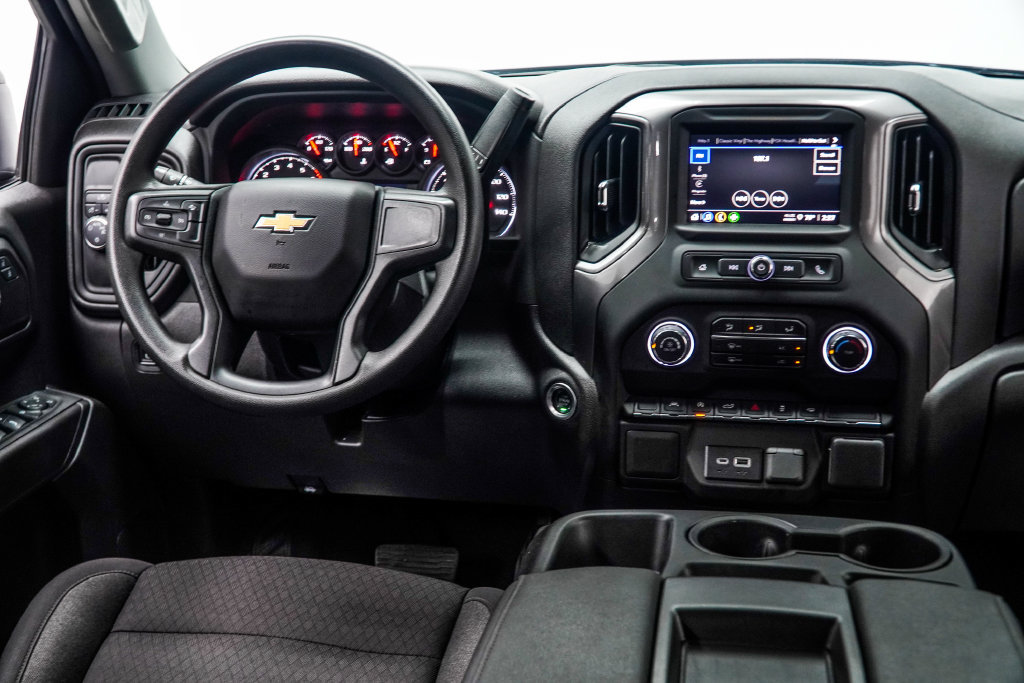 Used 2025 Chevrolet Silverado 1500 Custom RWD image 18