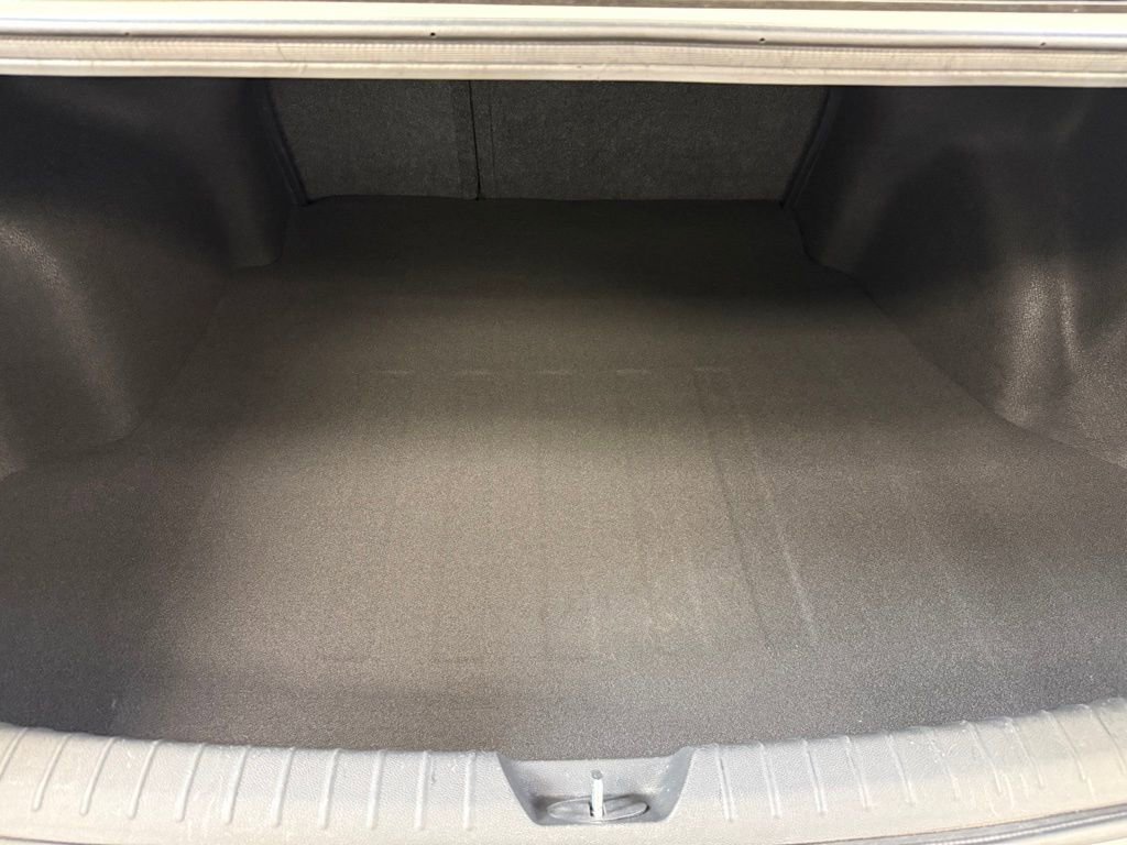 Used 2017 Kia Optima EX w/ Premium Package image 26