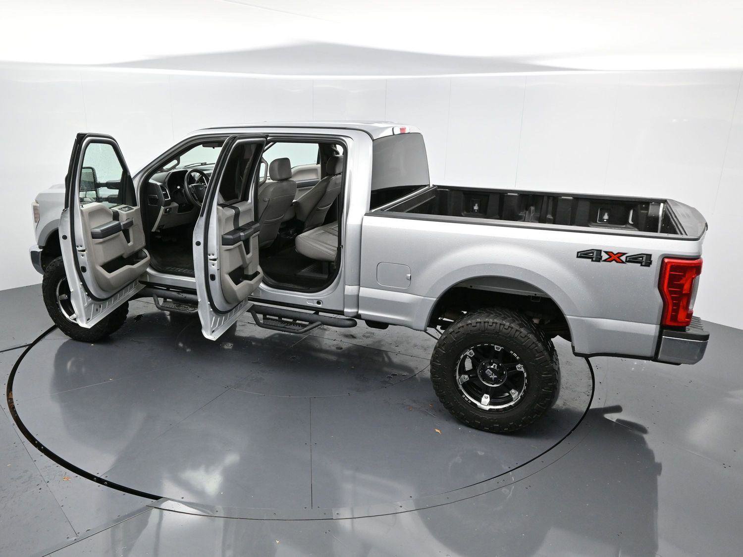 Used 2018 Ford F250 XLT AWD/4WD image 41