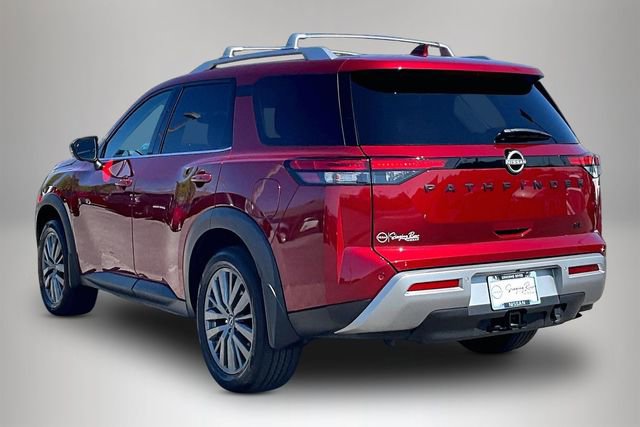 Certified 2025 Nissan Pathfinder SL w/ SL Premium Package image 4
