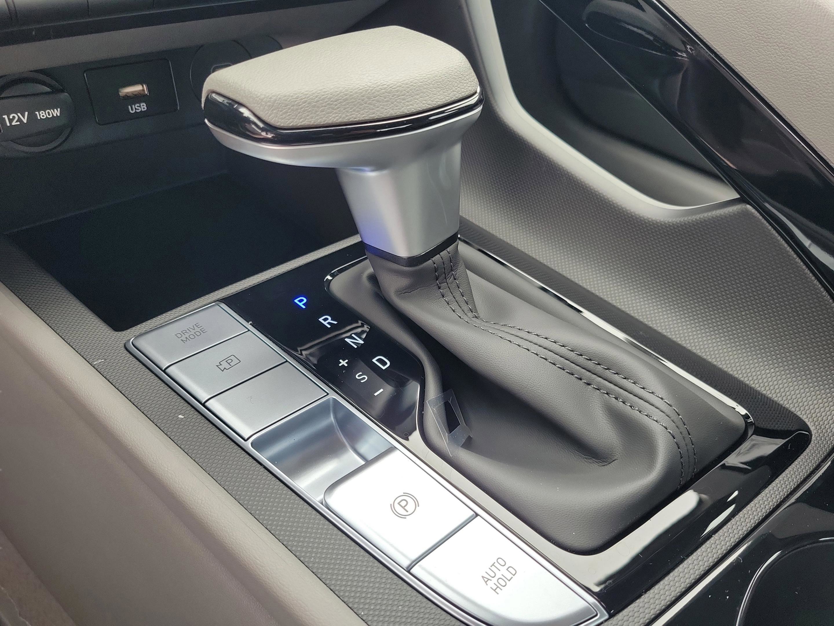 New 2025 Hyundai Elantra Blue image 25