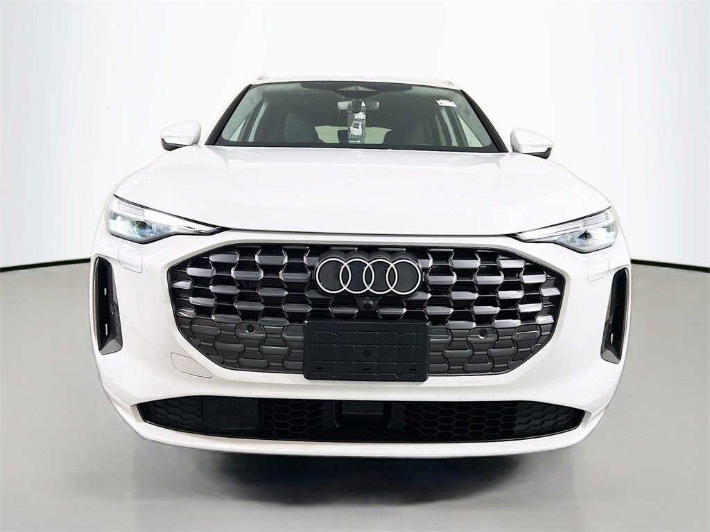 New 2025 Audi Q5 Premium Plus image 2