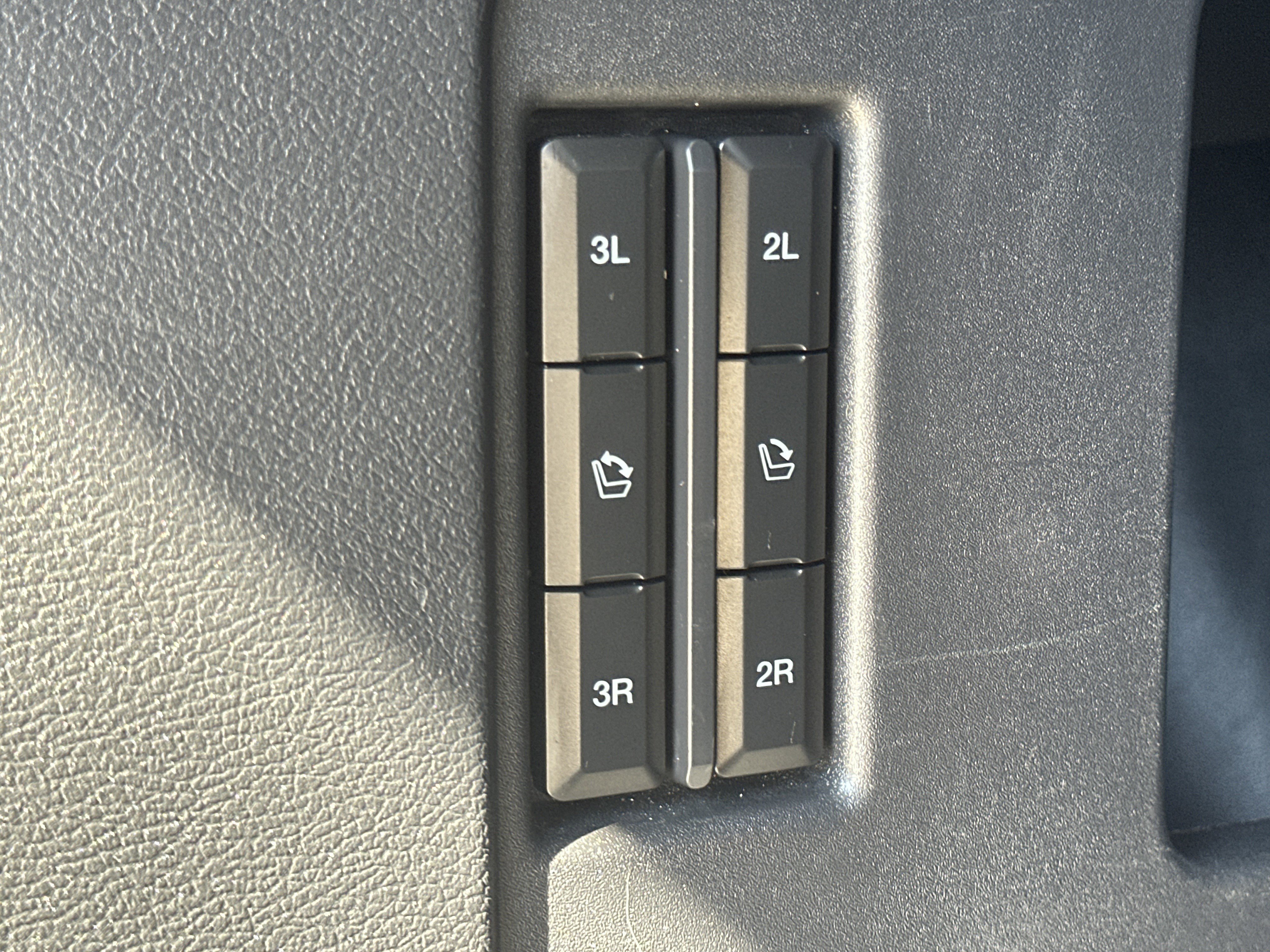 Used 2024 Ford Expedition Max Limited RWD image 42