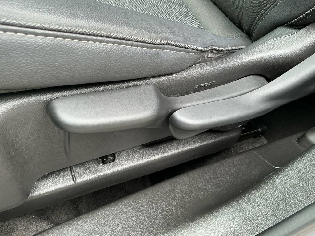 Used 2023 Buick Encore GX Preferred FWD image 25