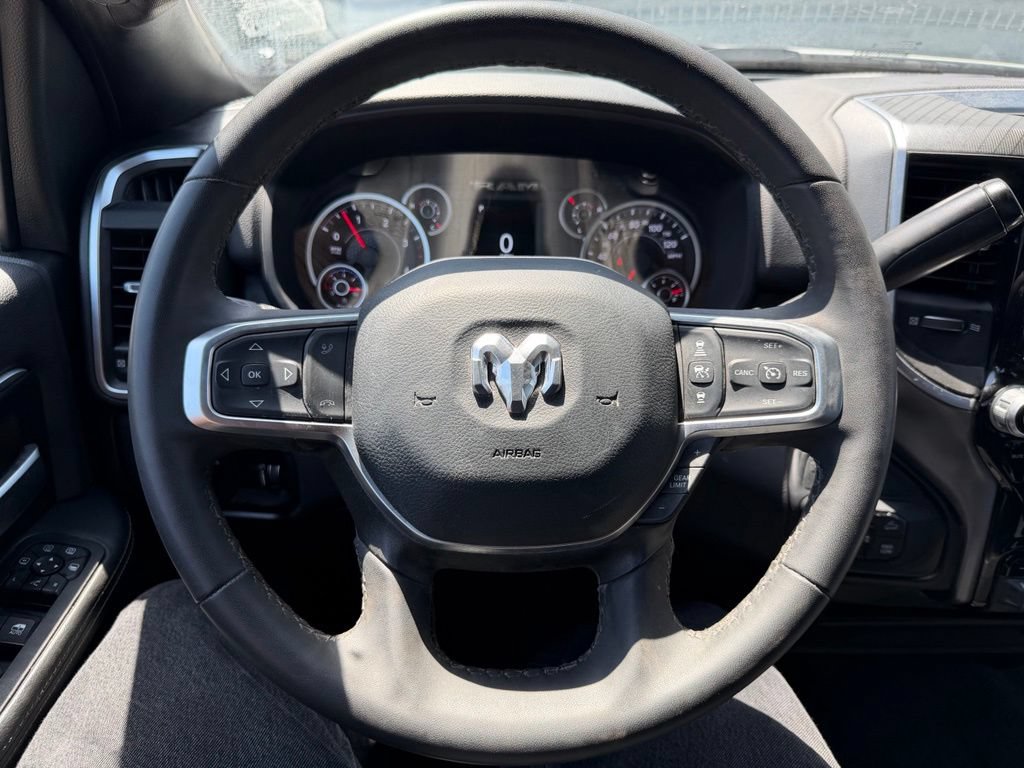 Used 2025 RAM 2500 Big Horn AWD/4WD image 6