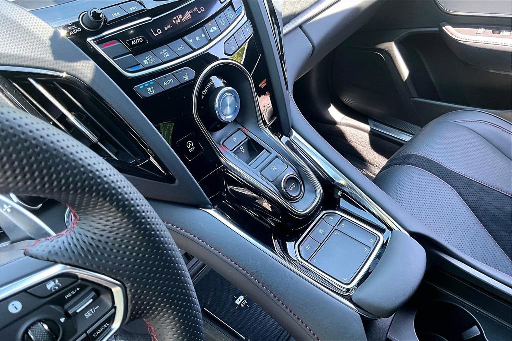 Used 2024 Acura RDX A-Spec image 15