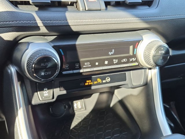 Certified 2025 Toyota RAV4 LE AWD/4WD image 14