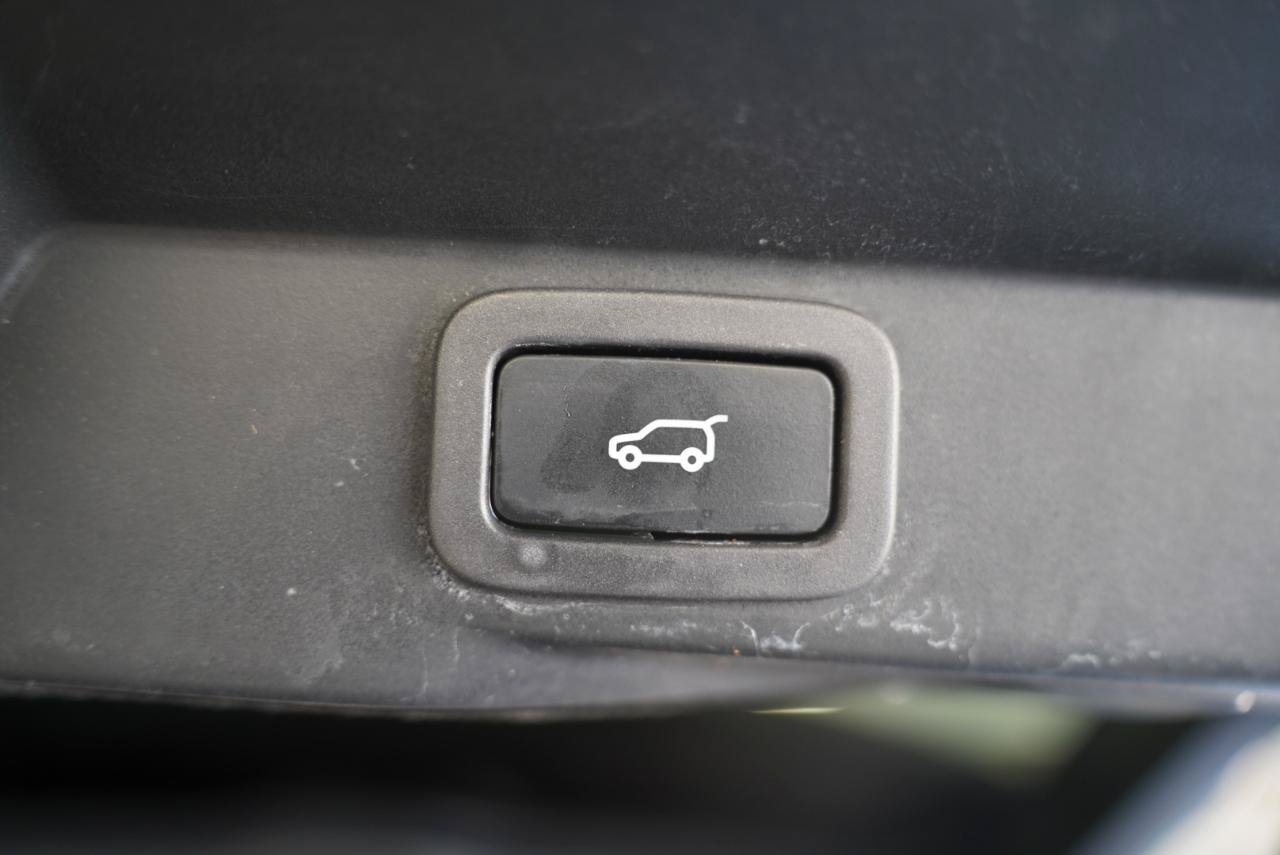 Used 2015 Land Rover Range Rover Sport HSE AWD/4WD image 37