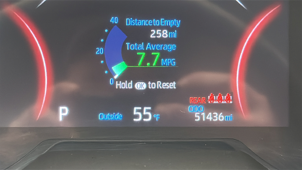 Used 2025 Toyota RAV4 LE AWD/4WD image 16