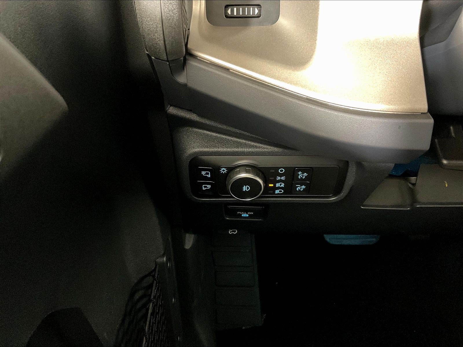 Used 2025 Ford Bronco Outer Banks AWD/4WD image 15