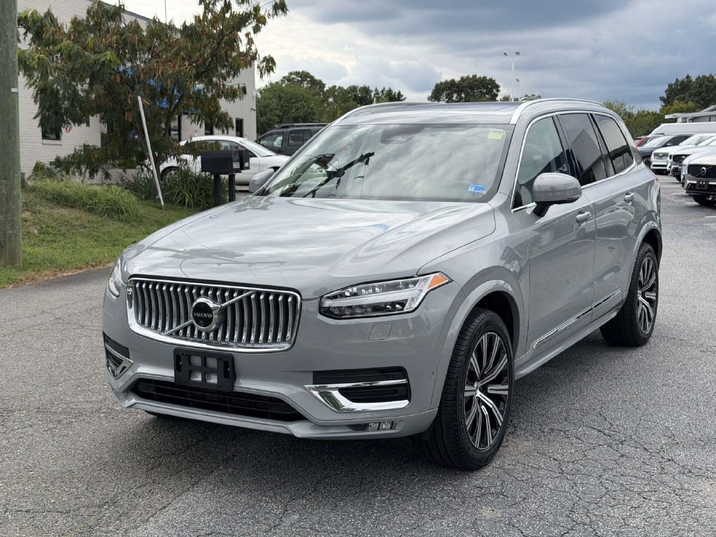Used 2024 Volvo XC90 B6 Plus AWD/4WD image 23