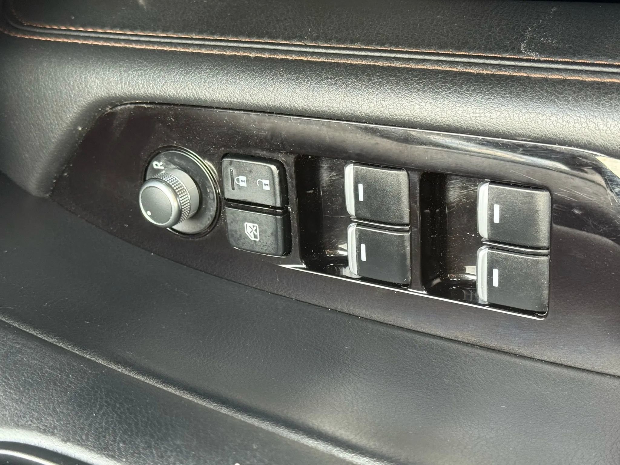 Used 2022 MAZDA CX-5 AWD 2.5 S w/ Premium Package image 43