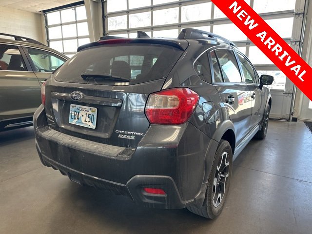 Used 2017 Subaru Crosstrek 2.0i Limited image 2