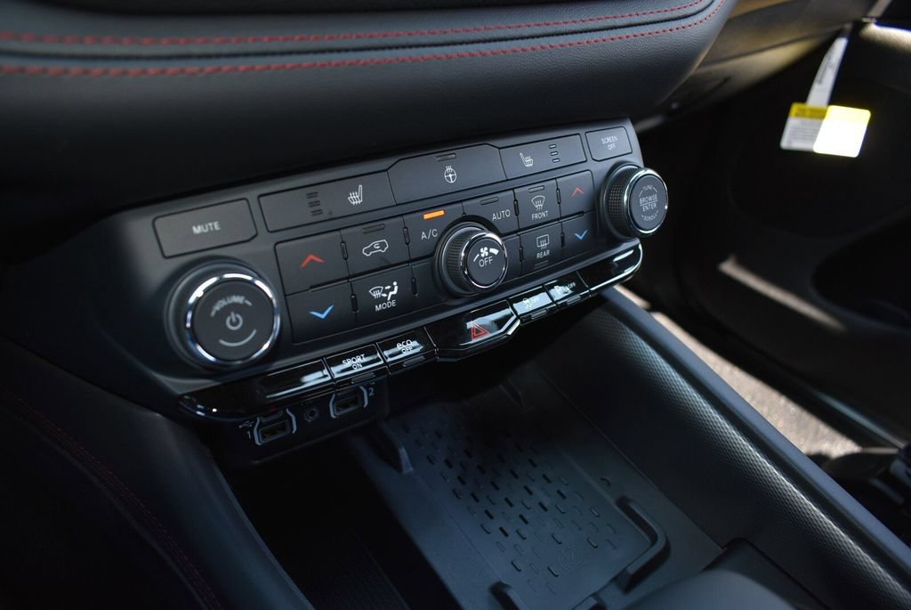 New 2026 Dodge Durango GT AWD/4WD image 18