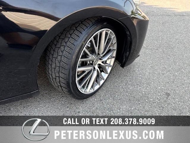 Used 2015 Lexus IS 250 w/ Navigation System Package RWD image 11