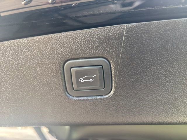 Used 2024 Chevrolet Blazer LT w/ Convenience Package image 37