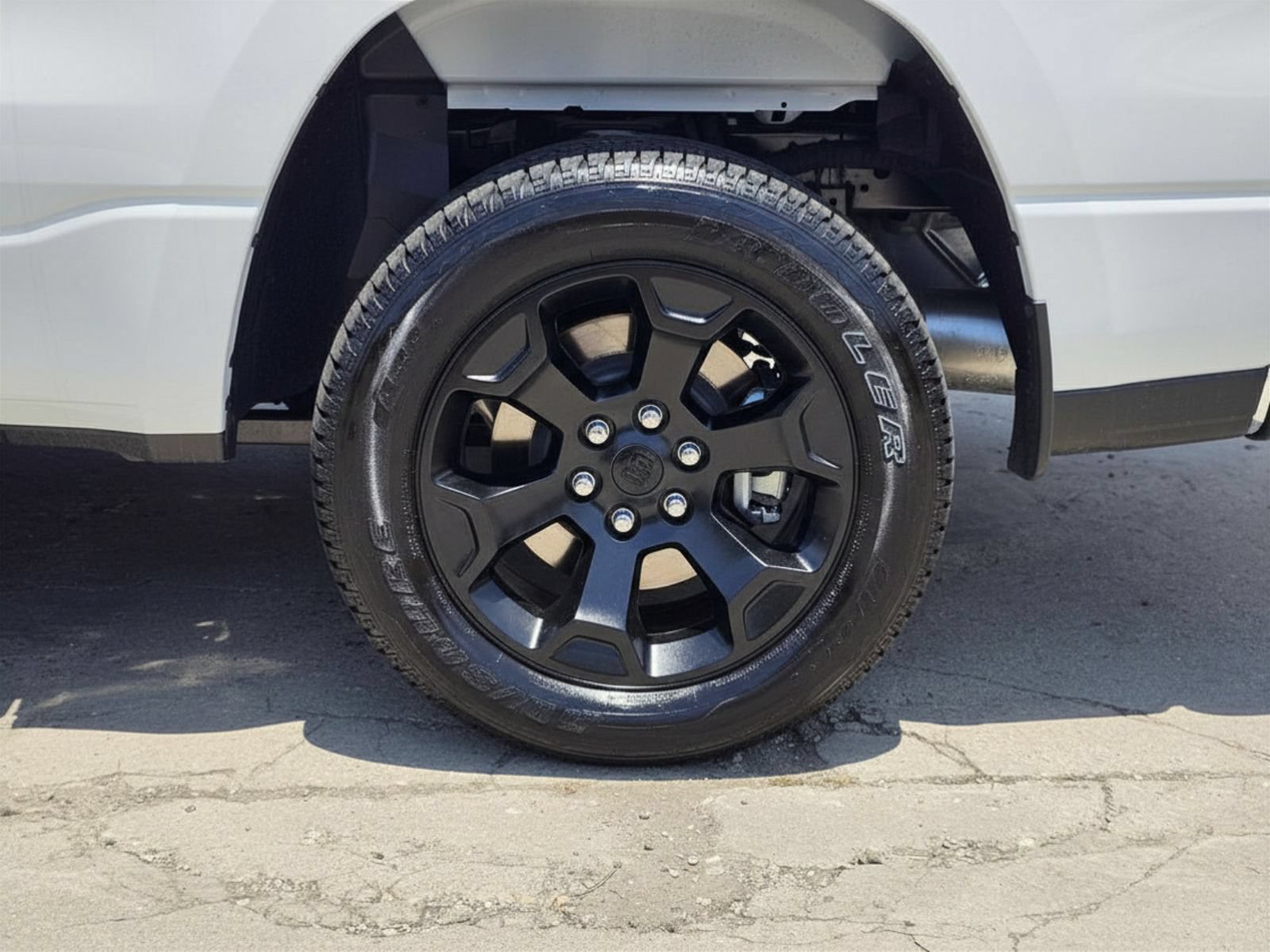 New 2026 RAM 1500 Express AWD/4WD image 7
